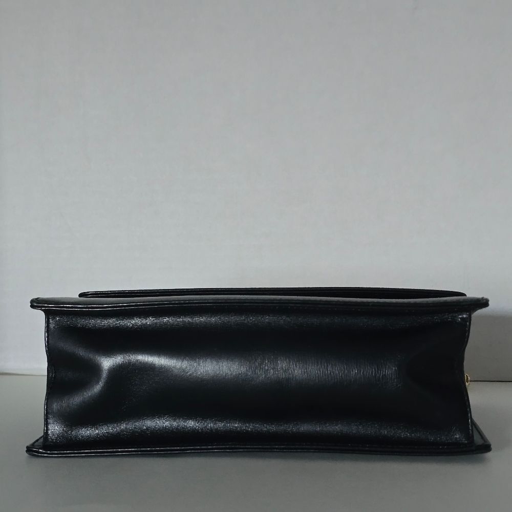 Vintage Gucci Black Leather Gold Chain Shoulder Bag - Picture 9 of 14